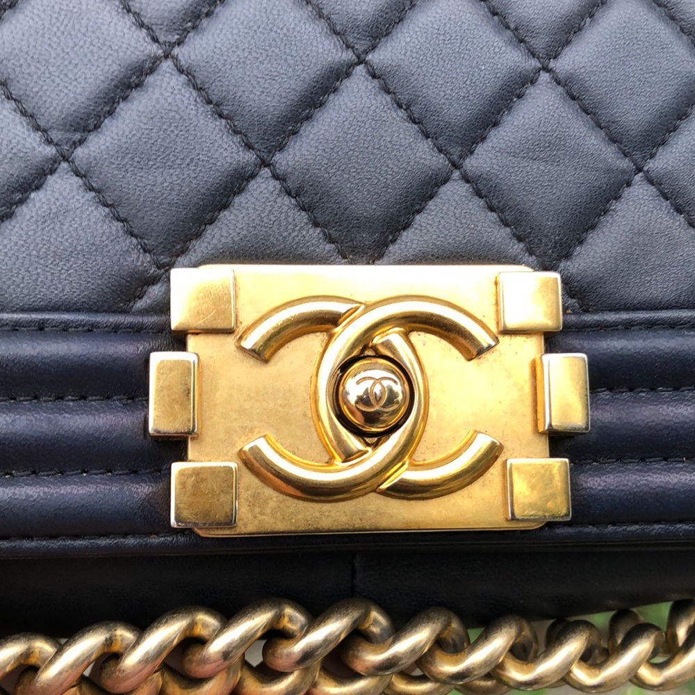 💎✨ celebrity ✨💎 Chanel boy bag quilted 25 crossbody - Picture 9 of 16